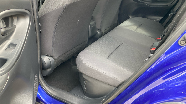 Toyota Yaris Cross 1.5 Hybrid Design 5dr CVT Hybrid Estate